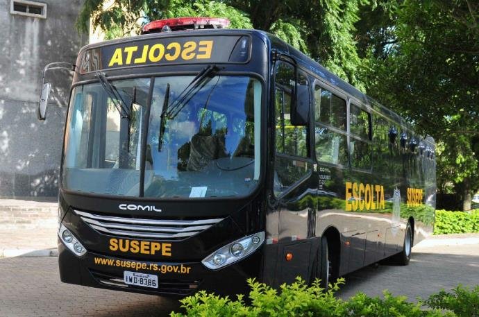 Ônibus da Susepe foi adquirido em 2014 para substituir o ´Trovão Azul´, que foi usado por 30 anos | Foto: André Ávila / CP Memória